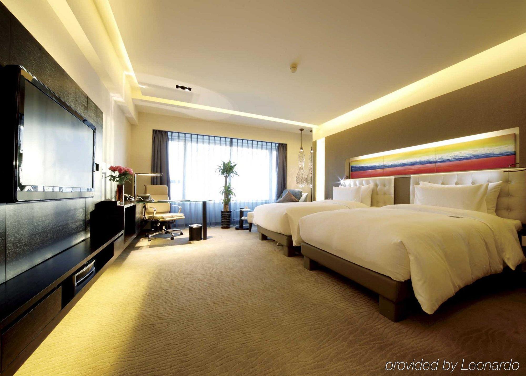 Furama Hotel Dalian Exterior foto