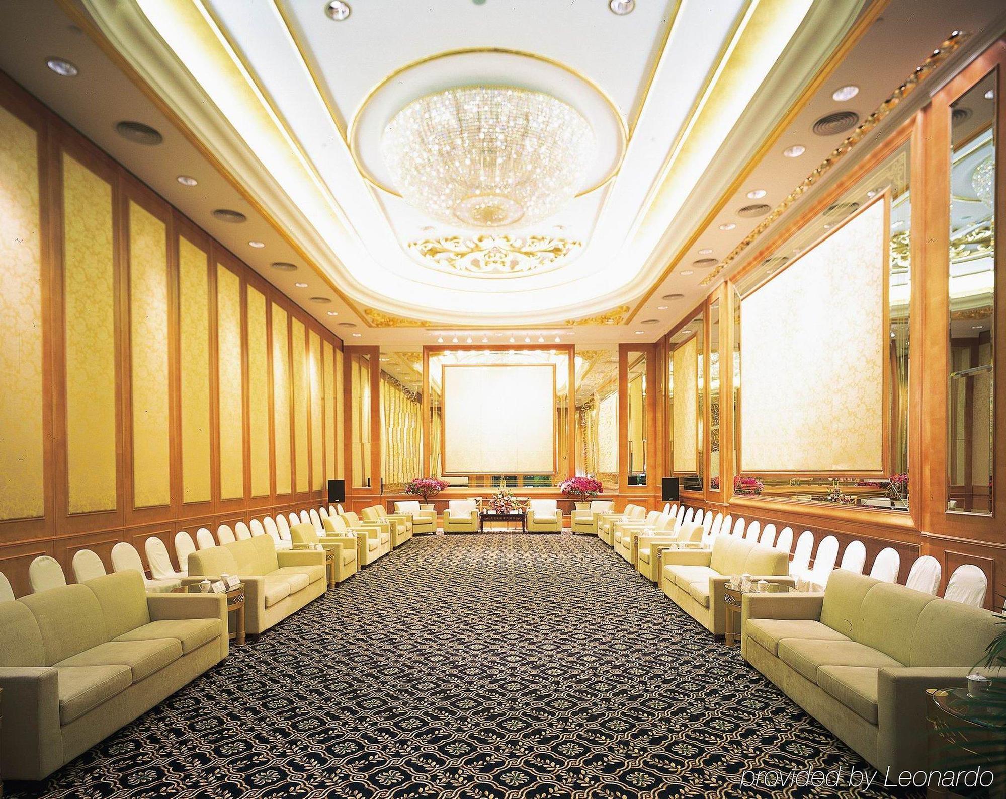 Furama Hotel Dalian Exterior foto
